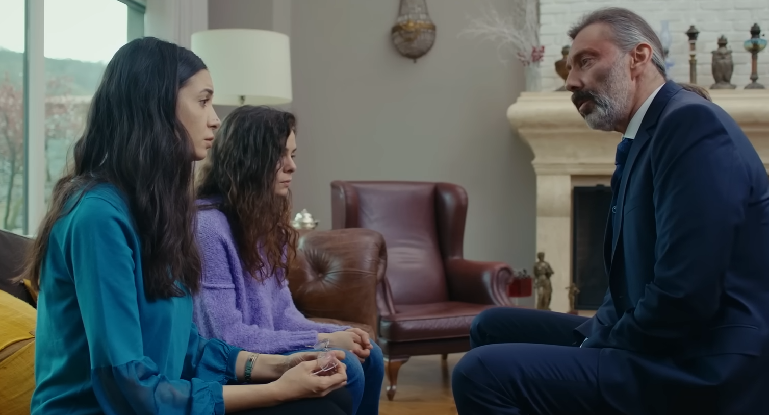 Il gioco di Nezir e la proposta a Bahar e Piril, La forza di una donna - puntata 55